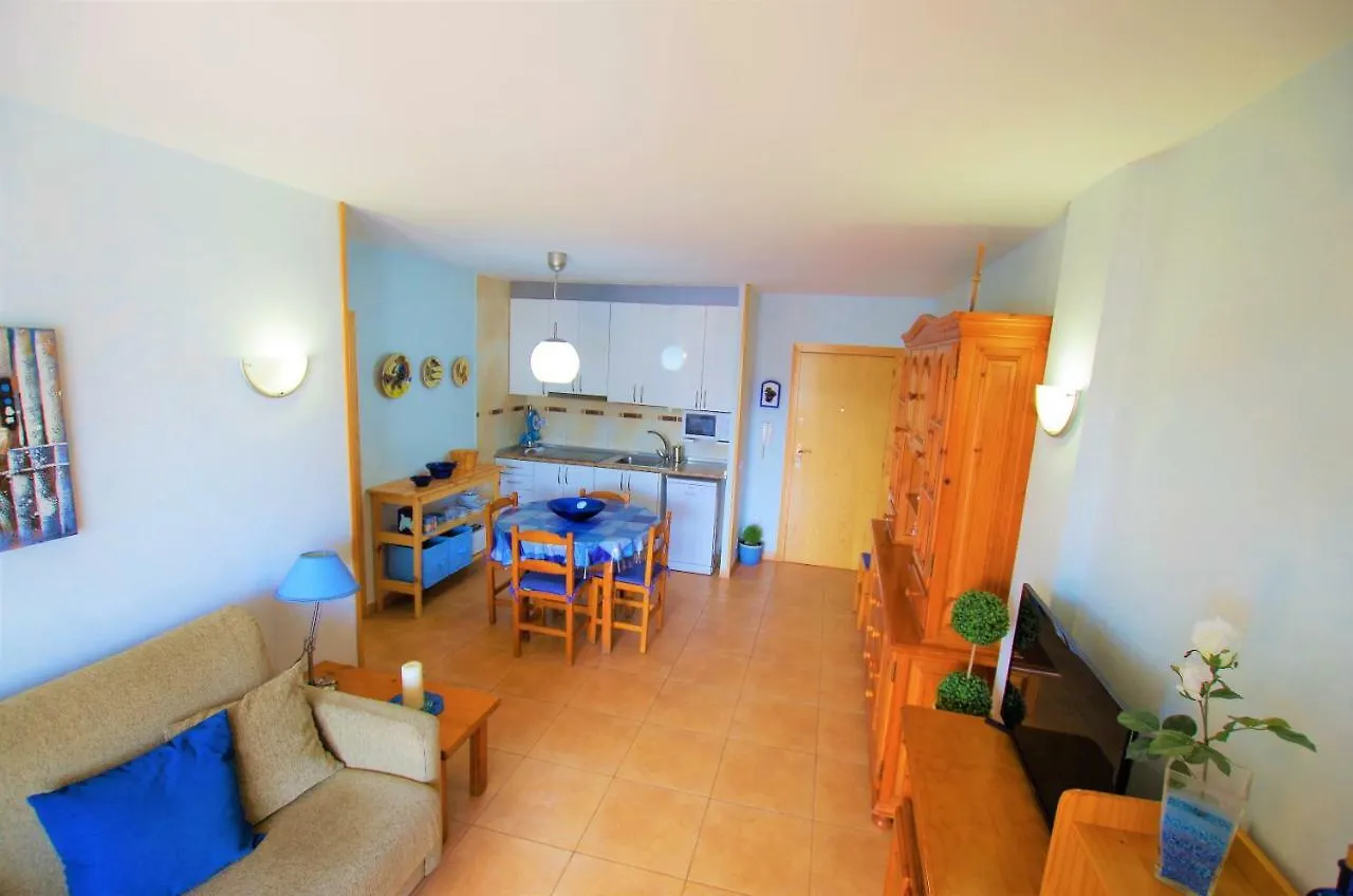 V&V Lloret: Blau Apartment with Pool and Parking Lloret de Mar 0*,  Spain
