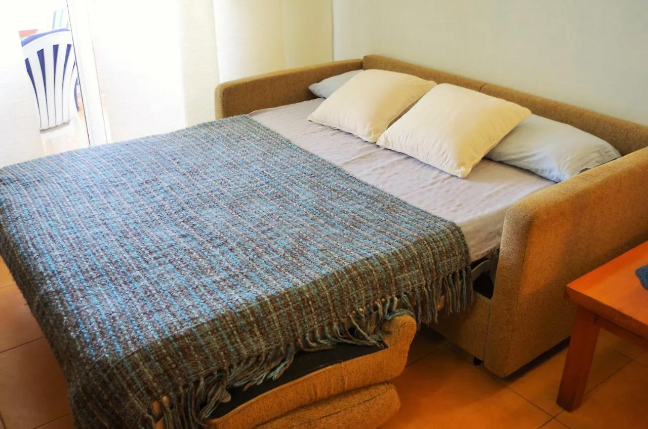 V&V Lloret: Blau Apartment with Pool and Parking Lloret de Mar Spain